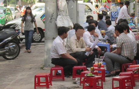 Người Việt làm ít, kêu ca nhiều !