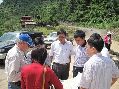 Triển khai dự án “Phát triển năng lượng tái tạo và mở rộng, cải tạo lưới điện cho các xã vùng sâu, vùng xa”