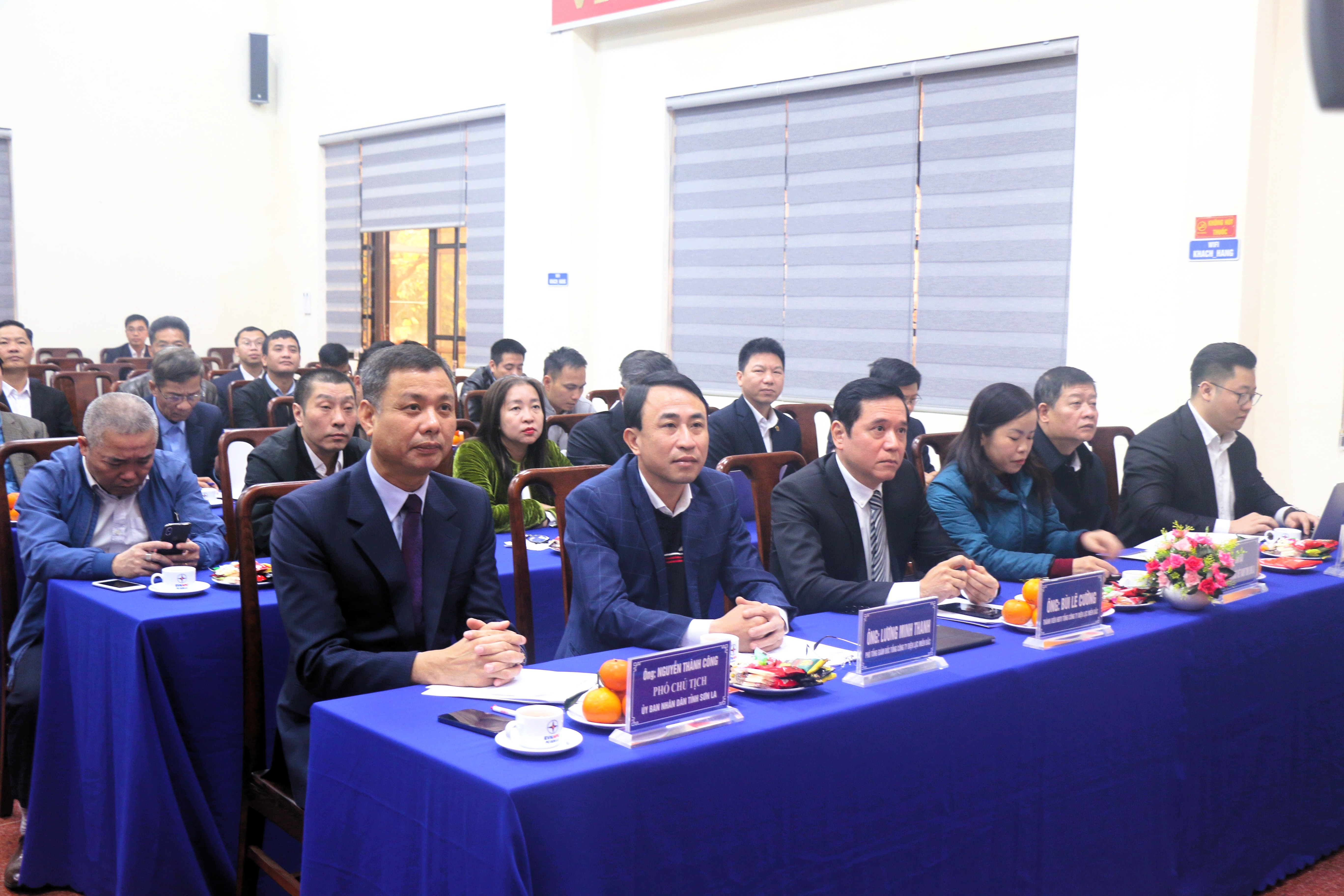 Chủ động phương án cấp điện ổn định gắn với tiết kiệm điện