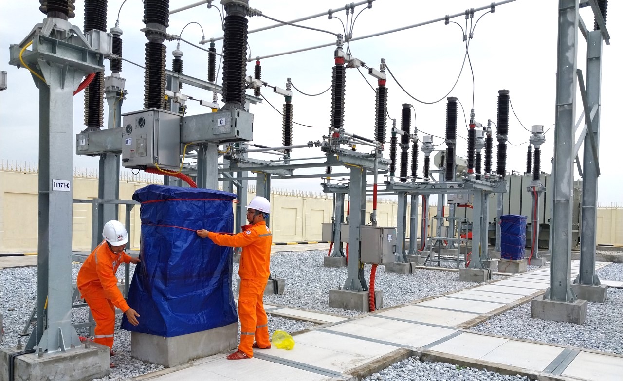 Các đơn vị điện lực phía Bắc chủ động ứng phó với bão Prapiroon