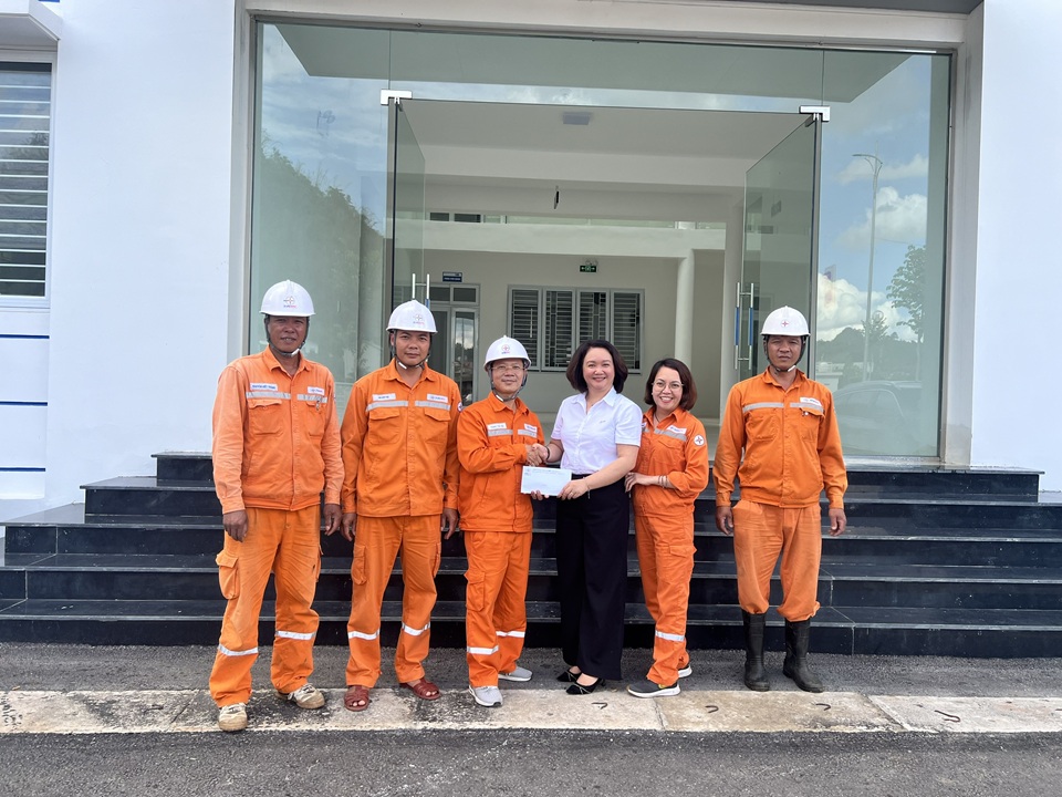 Công ty Điện lực Sơn La tạo môi trường bình đẳng, thúc đẩy nội lực từ lao động nữ
