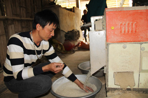 Mường Cai đổi đời nhờ... điện 