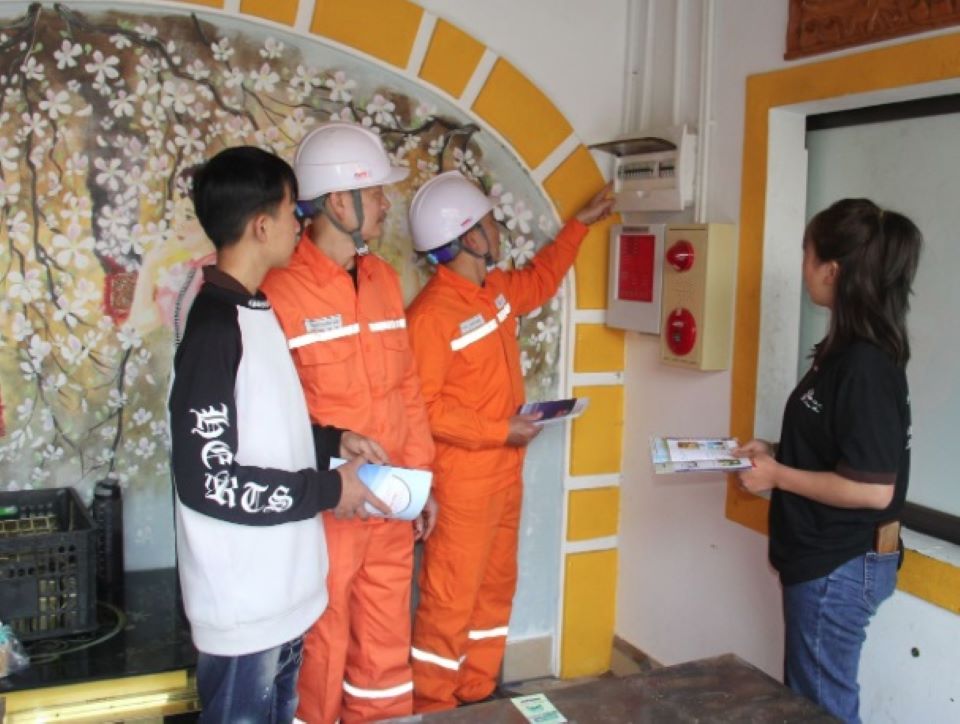 Thực hiện đồng bộ các giải pháp sử dụng điện tiết kiệm và hiệu quả