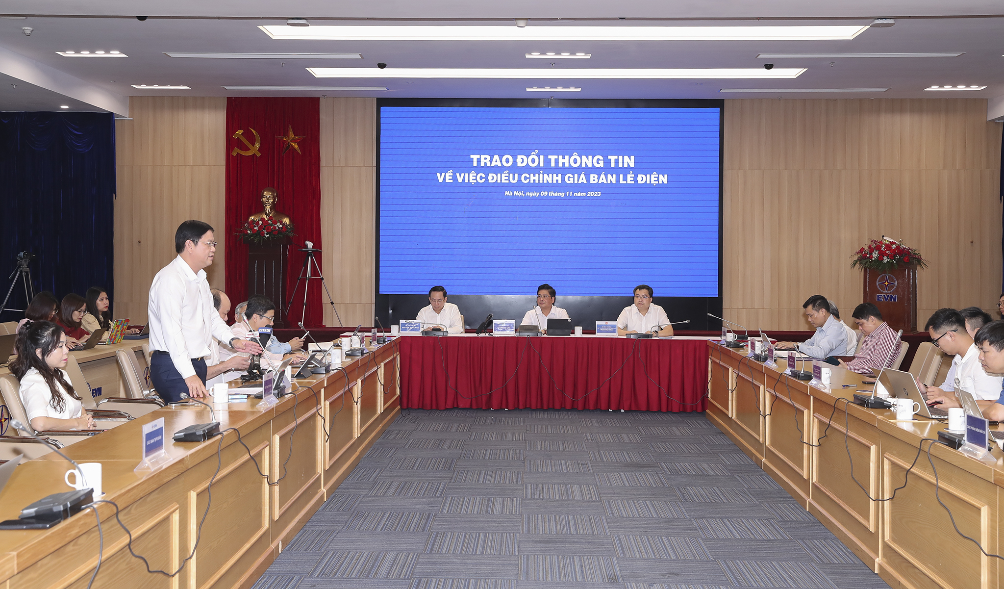 Điều chỉnh giá điện từ 9/11/2023: Tác động như thế nào đến khách hàng sử dụng điện?