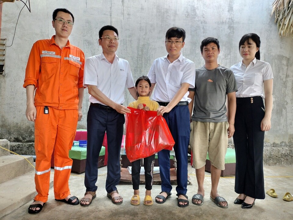 Điện lực khu vực Mộc Châu - Vân Hồ: Lan tỏa văn hóa vì cộng đồng
