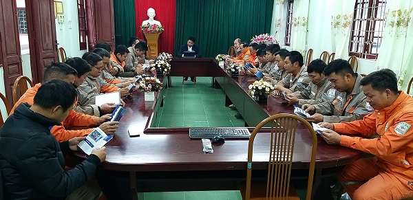 Điện Lực Mường La: Triển khai bồi huấn văn hóa doanh nghiệp đối với đội ngũ lao động trực tiếp