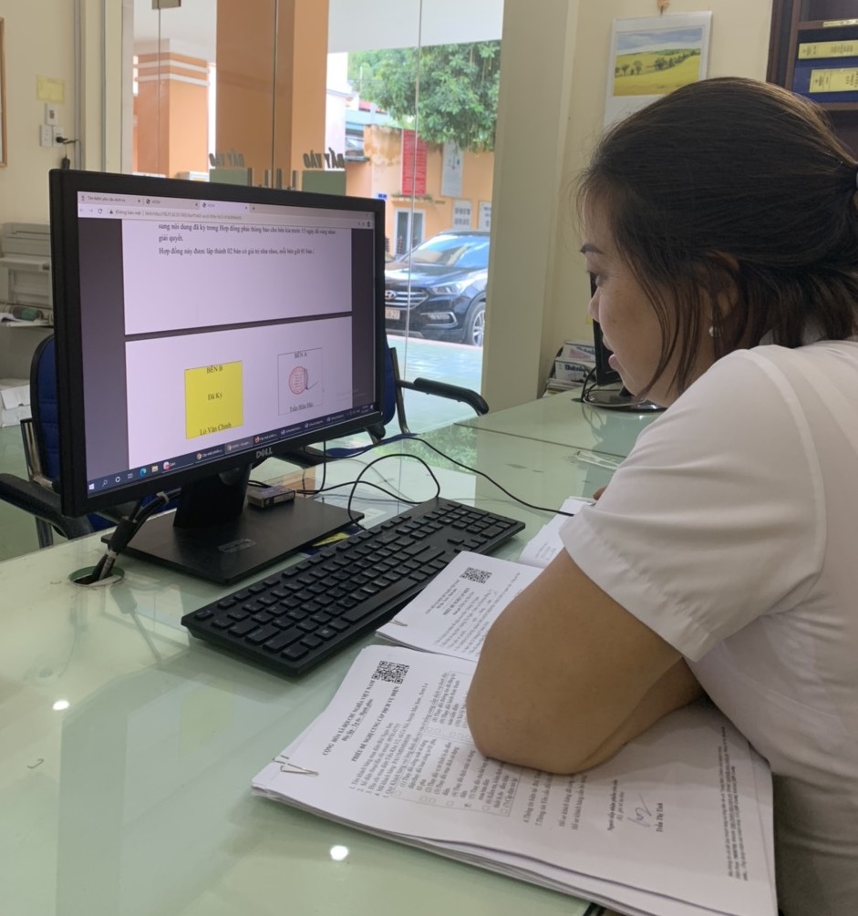 Hơn 75% hợp đồng mua bán điện của EVNNPC đã được số hóa