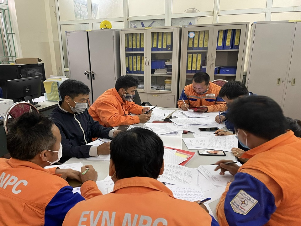 Điện lực Phù Yên: Bồi huấn nâng cao Văn hóa an toàn lao động cho Dịch vụ bán lẻ Điện năng
