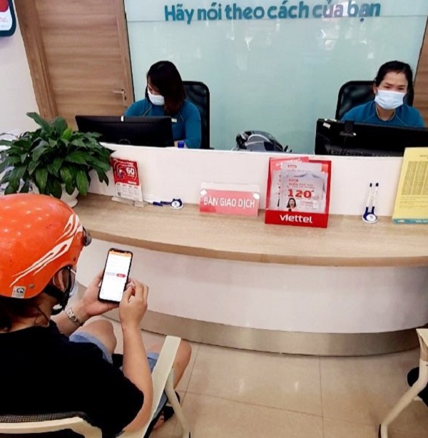 Văn hóa giao tiếp, ứng xử với khách hàng tại Điện lực Thuận Châu