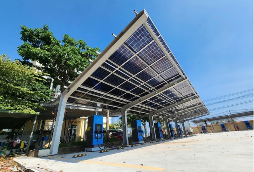 Những điều quan trọng người dân cần biết trước khi lắp đặt điện mặt trời mái nhà
