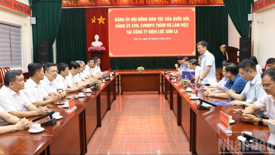 Điện lực miền Bắc thực hiện Nghị quyết 70-NQ/TW từ những địa bàn khó khăn nhất
