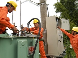 EVN tiếp tục mua điện từ Trung Quốc 
