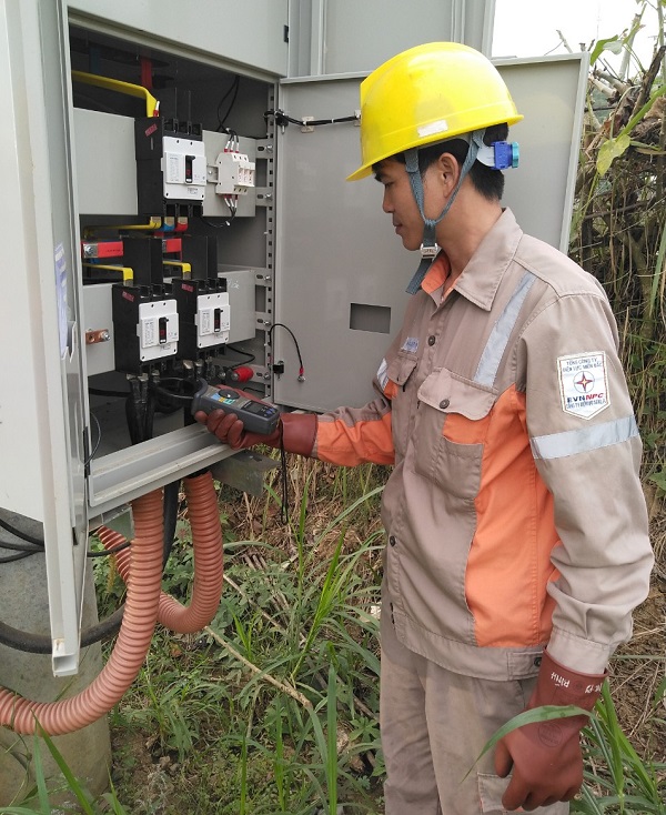 Người Tổ trưởng tận tâm với nghề