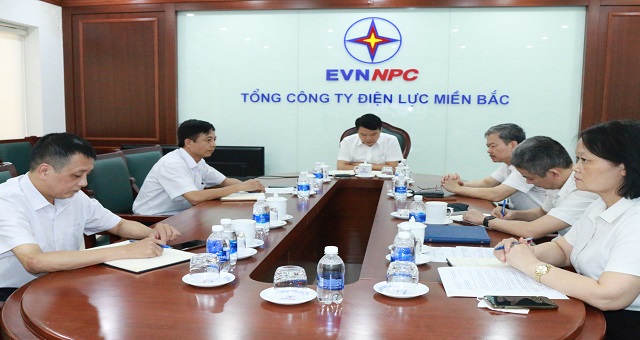 Công đoàn Tổng công ty Điện lực miền Bắc tổ chức họp Ban Thường vụ Công đoàn khóa XII