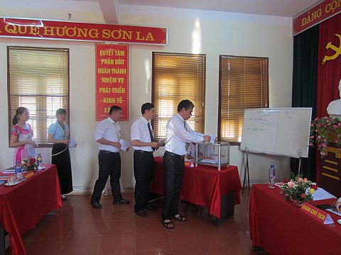 Đại hội Chi bộ Điện lực Quỳnh Nhai lần thứ 3 thành công tốt đẹp