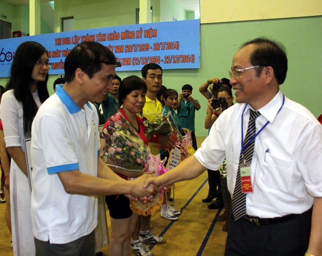 Gần 400 CNVCLĐ tranh tài tại Hội thao ngành điện năm 2014 