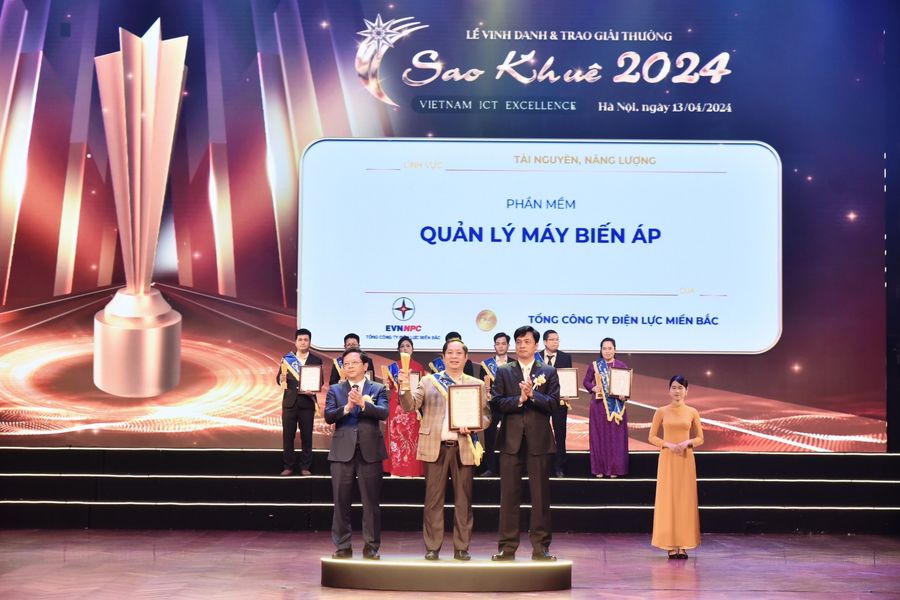 EVNNPC nhận Giải thưởng Sao Khuê 2024