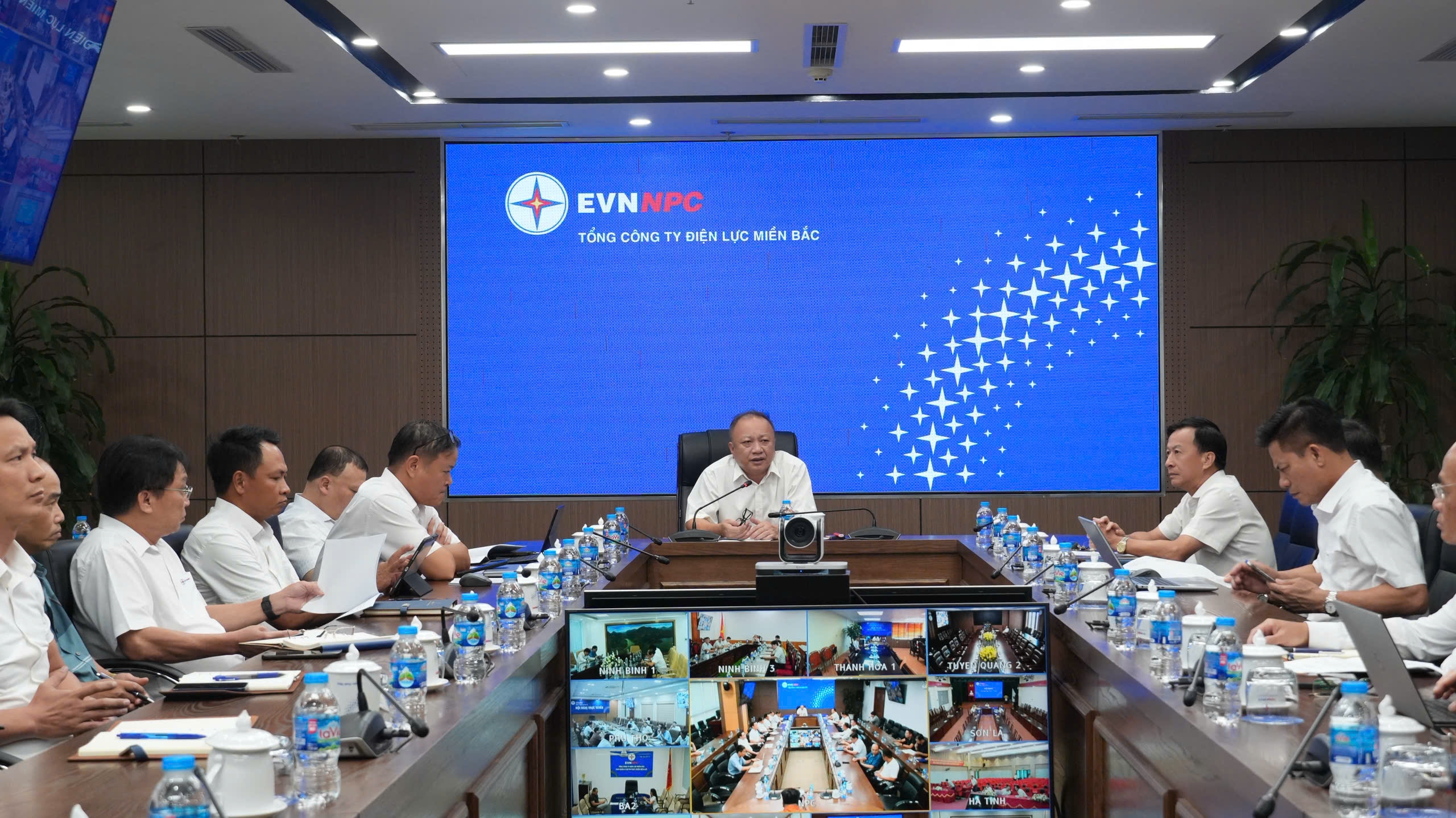 EVNNPC triển khai công tác ứng phó bão số 9 (RAGASA)