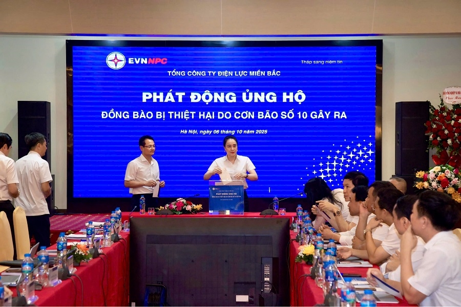 EVNNPC quyên góp ủng hộ 10 tỷ đồng đến các tỉnh bị thiệt hại do cơn bão số 10 gây ra