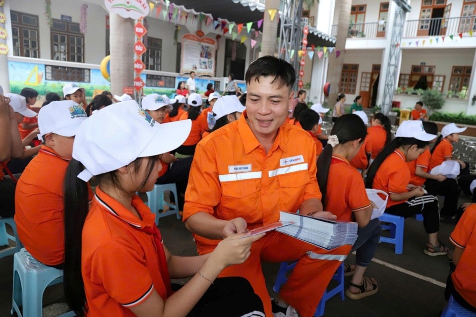 Phê duyệt Chương trình quốc gia về an toàn trong sử dụng điện giai đoạn 2026 - 2035