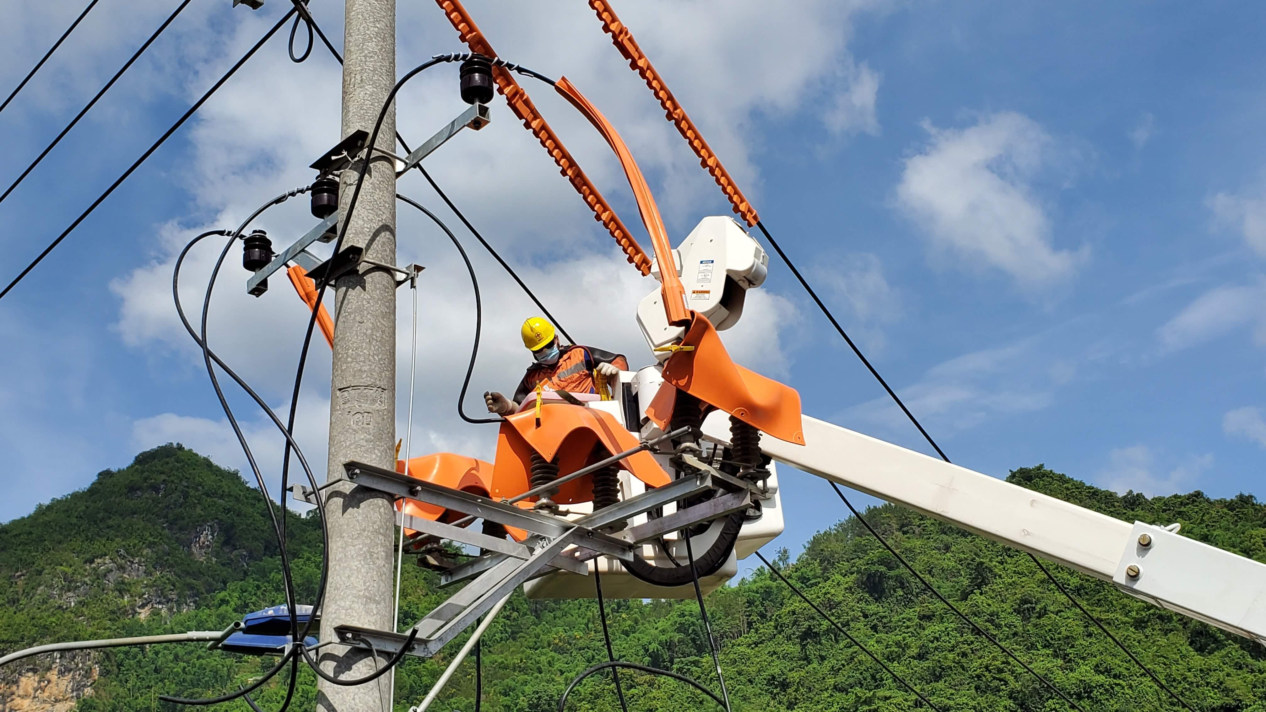Đảm bảo lưới điện vận hành an toàn, tin cậy, kết nối linh hoạt trước mọi tình huống