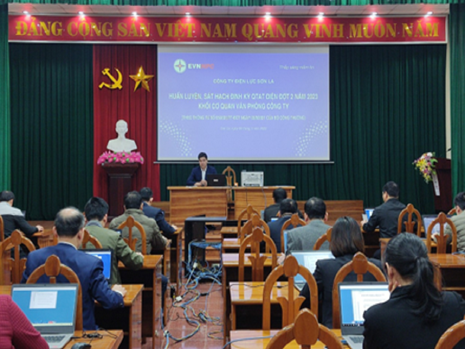 Huấn luyện, kiểm tra sát hạch Quy trình an toàn định kỳ năm 2023