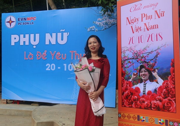 Tổ chức các hoạt động giao lưu nhân kỉ niệm ngày phụ nữ Việt Nam 20/10
