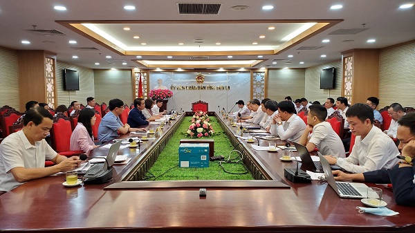 Phó Tổng giám đốc Lê Quang Thái làm việc với UBND tỉnh Sơn La