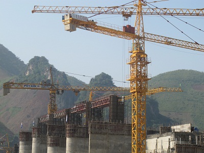 Lắp đặt rôto máy phát nhà máy Thủy điện Sơn La 