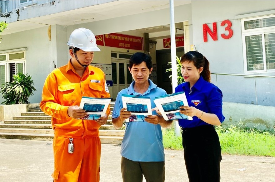 Tiết kiệm điện: Không phải ‘trend’ - là trách nhiệm