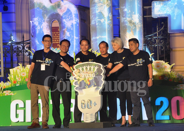 'Hành động nhỏ, ý nghĩa lớn' cùng Giờ Trái đất 2016