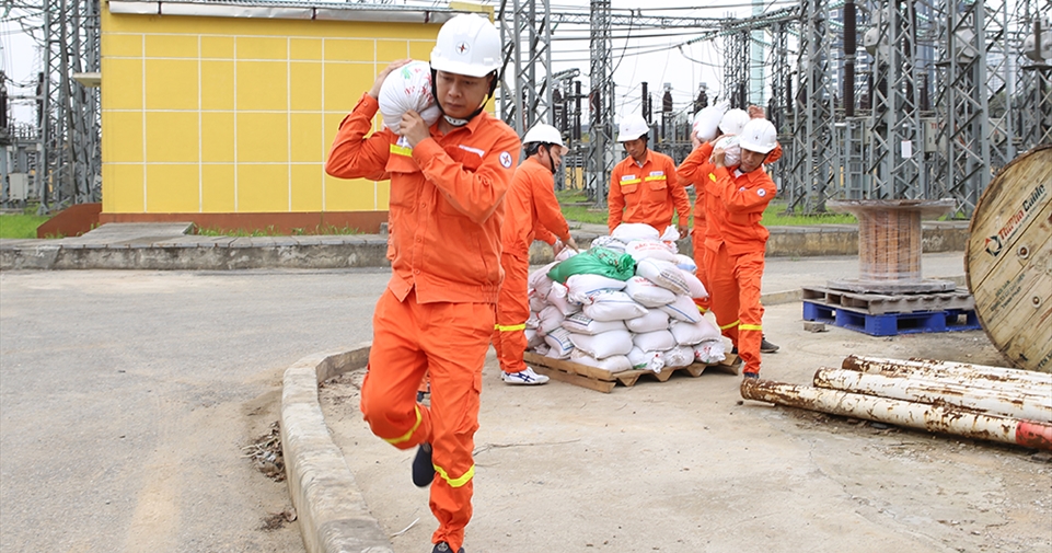 Tổng công ty Điện lực miền Bắc sẵn sàng các nhiệm vụ ứng phó với bão Talim (bão số 1 năm 2023)