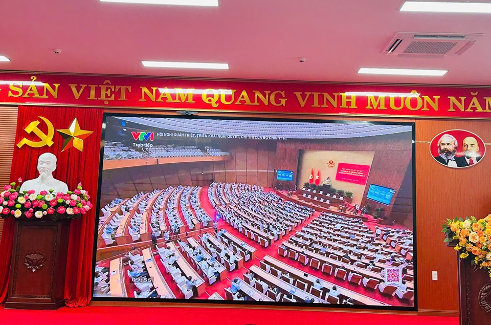 Đảng bộ Công ty Điện lực Sơn La quán triệt các Nghị quyết, Chỉ thị của Bộ Chính trị