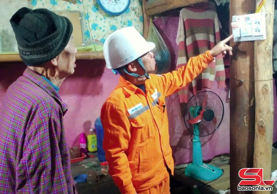 Bắc Yên đẩy nhanh tiến độ cấp điện nông thôn