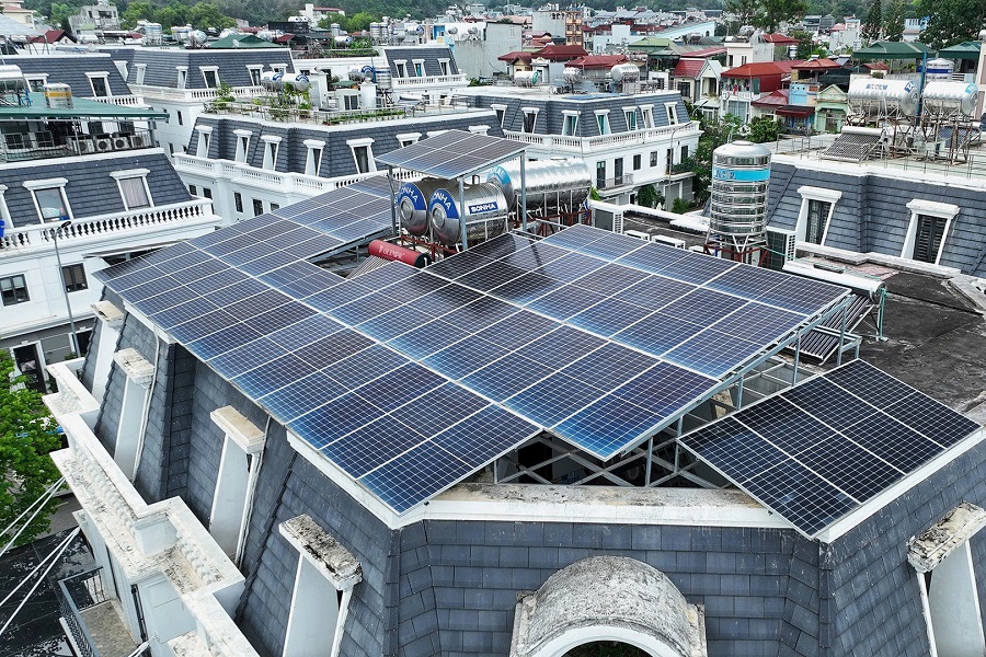 Ngành điện miền Bắc đẩy mạnh chuyển dịch năng lượng theo hướng xanh, bền vững