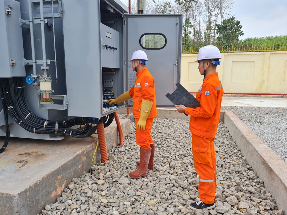 Đóng điện thành công dự án Đường dây và TBA 110kV Yên Châu, tỉnh Sơn La