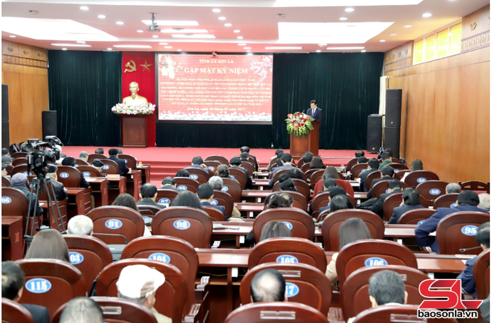Gặp mặt Kỷ niệm 95 năm Ngày thành lập Đảng Cộng sản Việt Nam và 85 năm Ngày truyền thống Đảng bộ tỉnh Sơn La