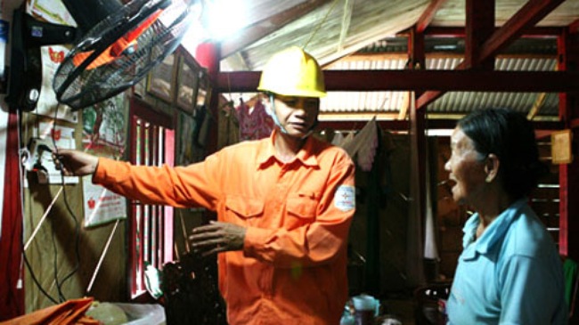 3 tiêu chí hộ chính sách xã hội được hỗ trợ tiền điện