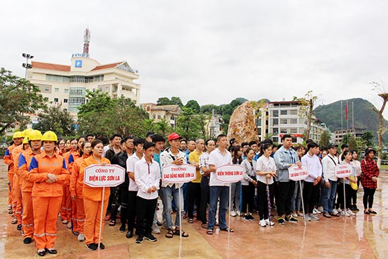 Phát động Tháng hành động về an toàn vệ sinh lao động năm 2019
