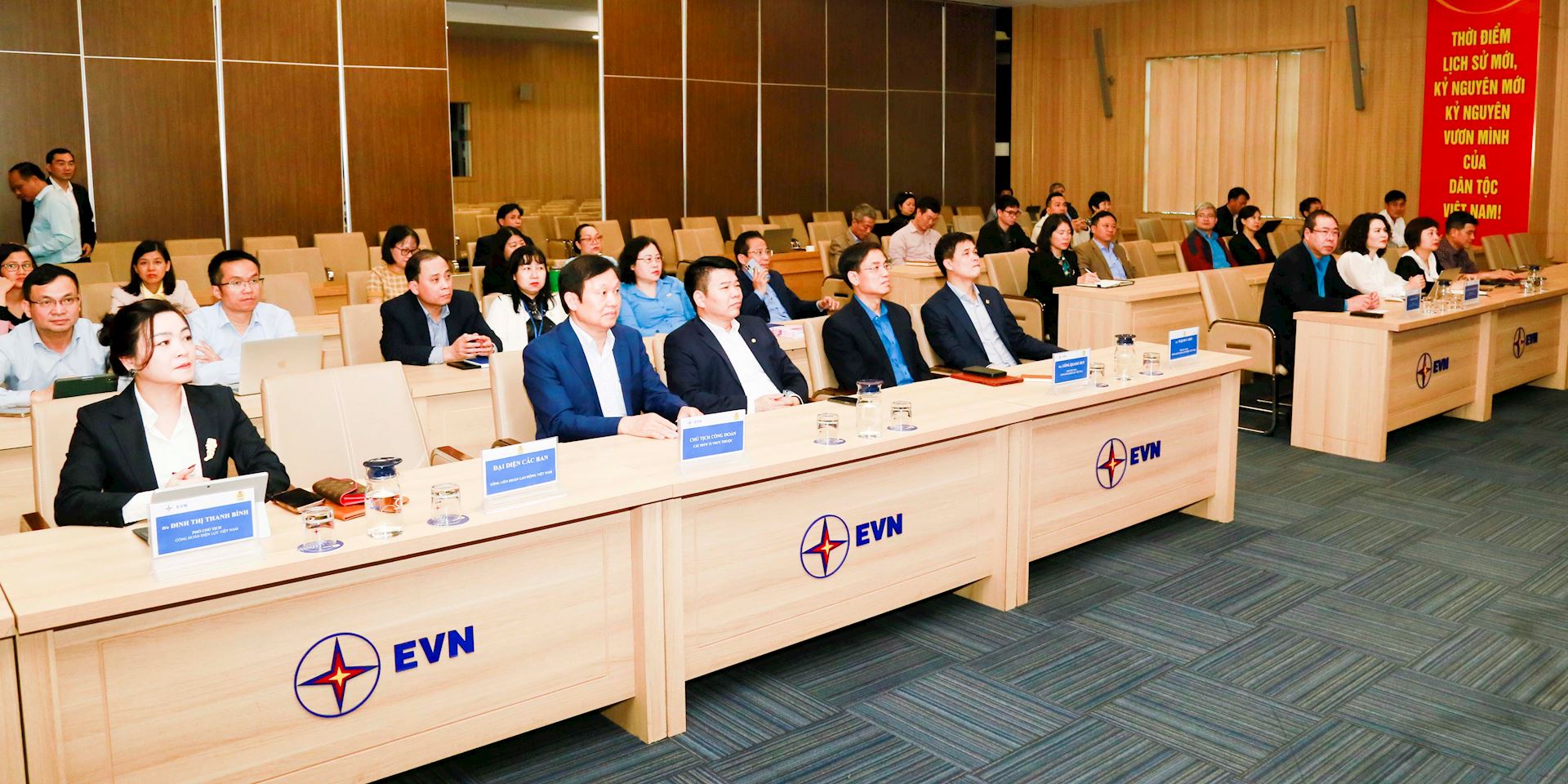 Công đoàn Điện lực Việt Nam: Quán triệt, triển khai thực hiện Luật Công đoàn và Luật Bảo hiểm xã hội năm 2024