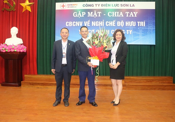 Gặp mặt, chia tay đồng chí Nguyễn Đức Thích về nghỉ chế độ hưu trí