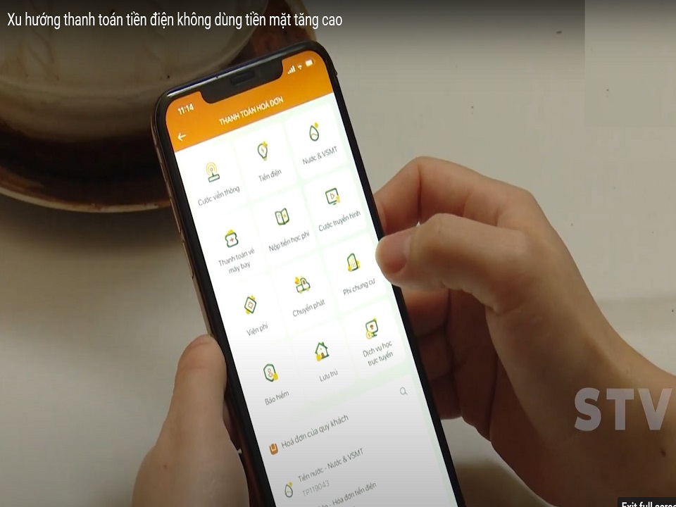 Xu hướng thanh toán tiền điện không dùng tiền mặt tăng cao