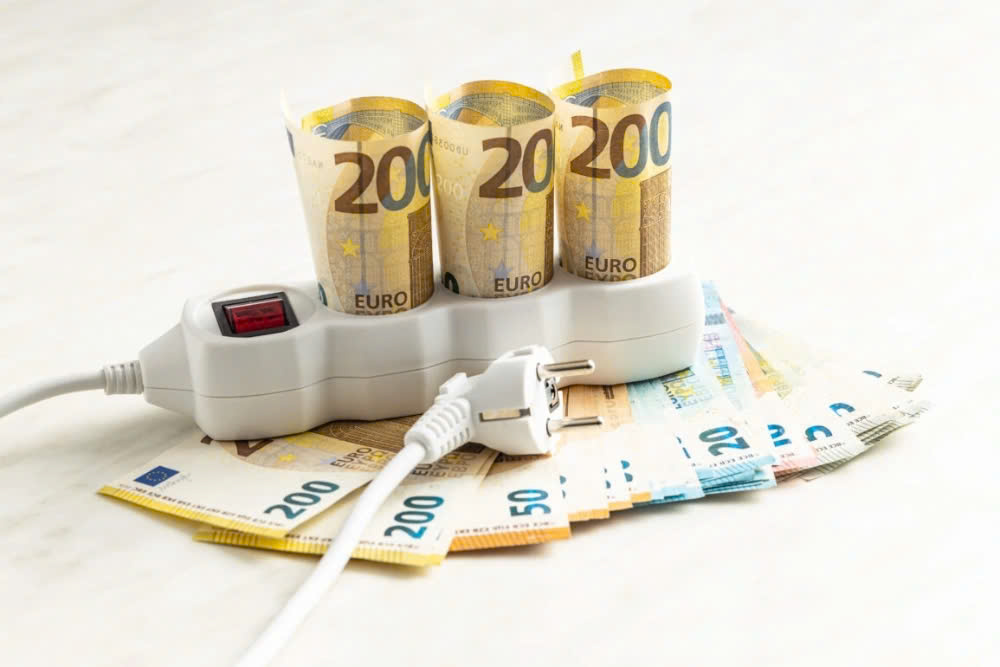 Đây là những thiết bị âm thầm tiêu tốn điện năng trong nhà