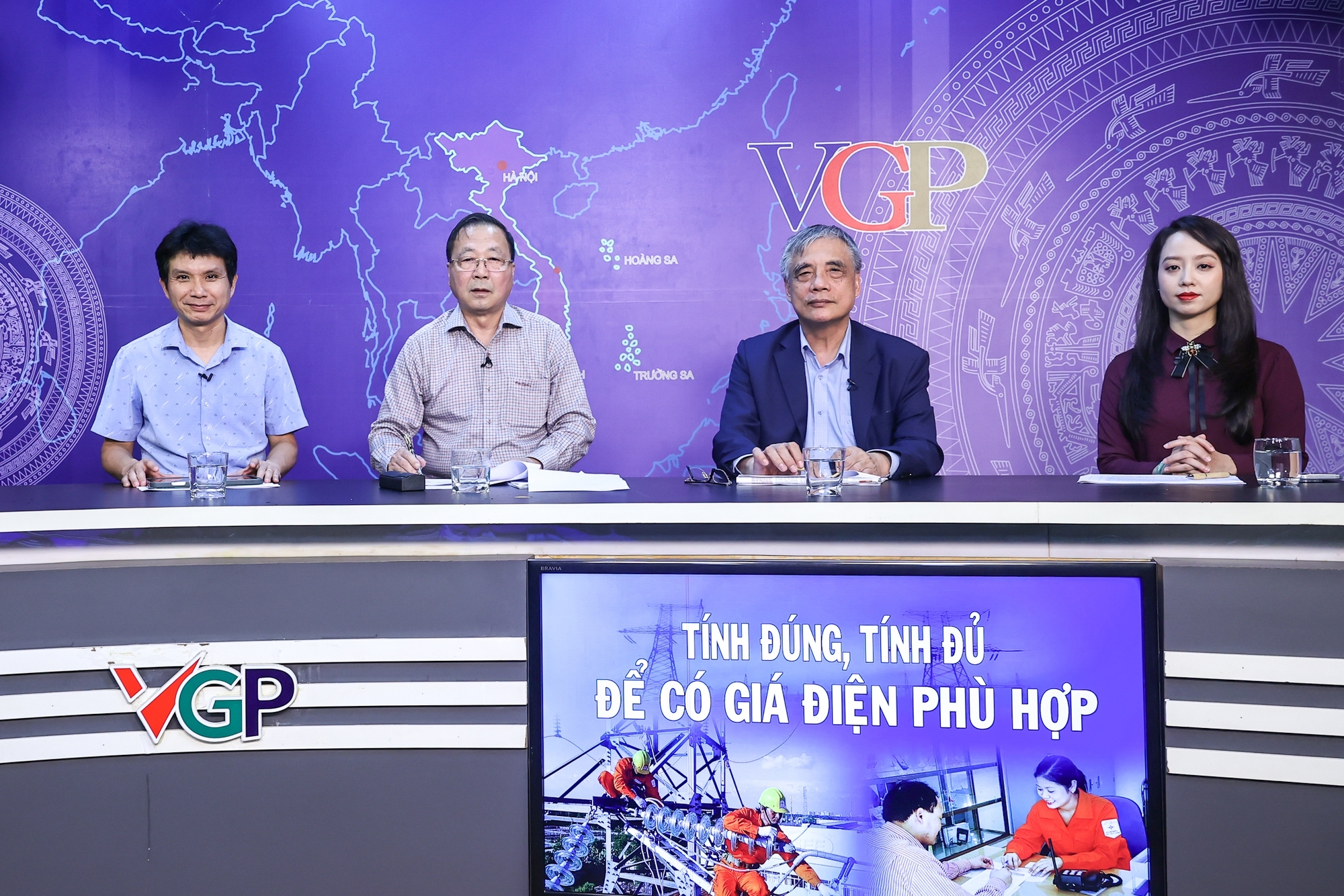 TỔNG THUẬT: Tọa đàm "Tính đúng, tính đủ để có giá điện phù hợp"