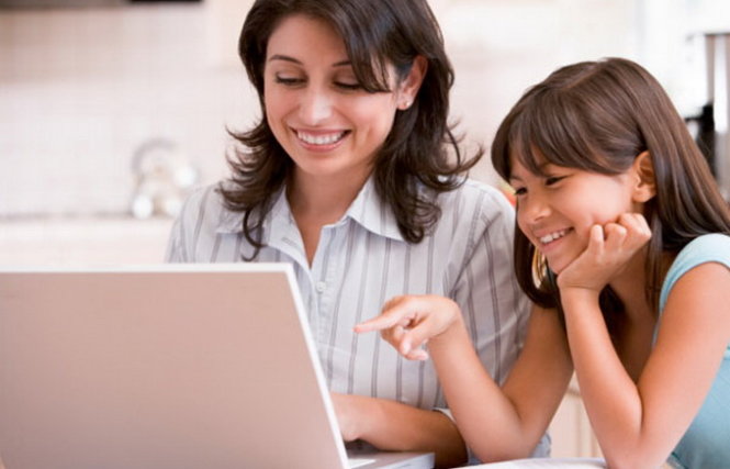 Nhiều cha mẹ không biết cách bảo vệ con trên Internet 
