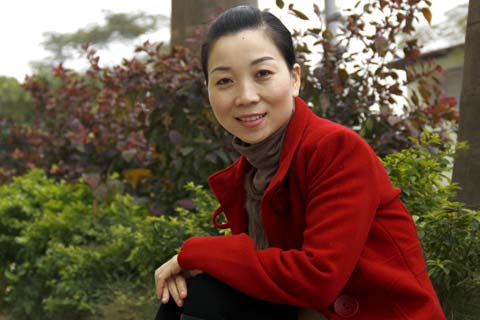 ‘Nữ tướng’ chăm sóc khách hàng
